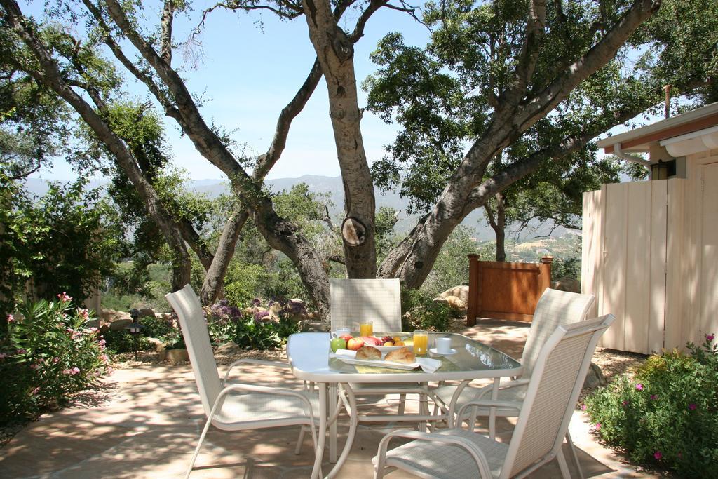 Ojai Retreat & Inn エクステリア 写真