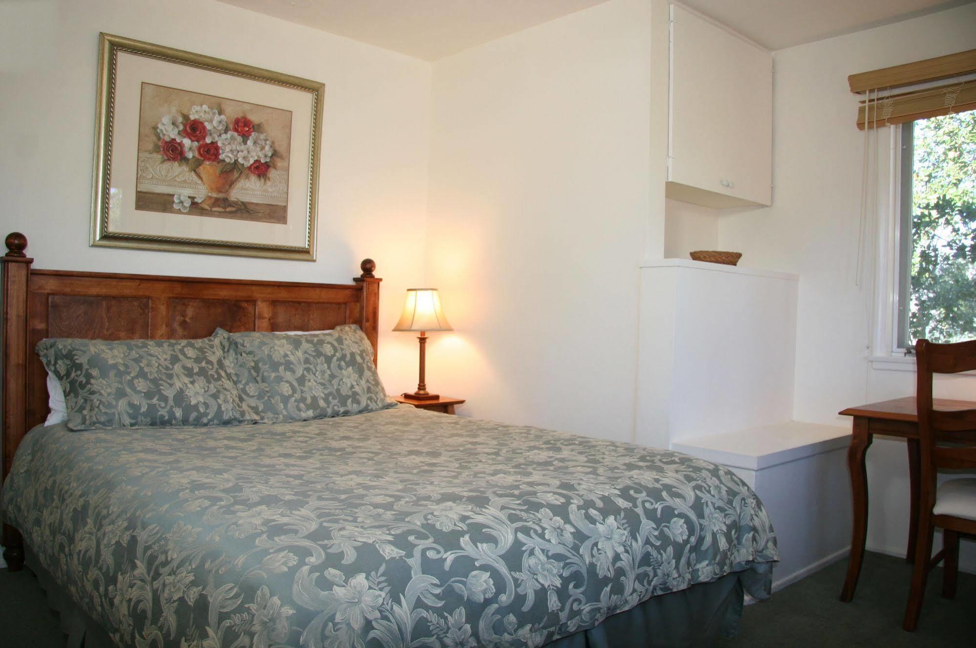 Ojai Retreat & Inn エクステリア 写真