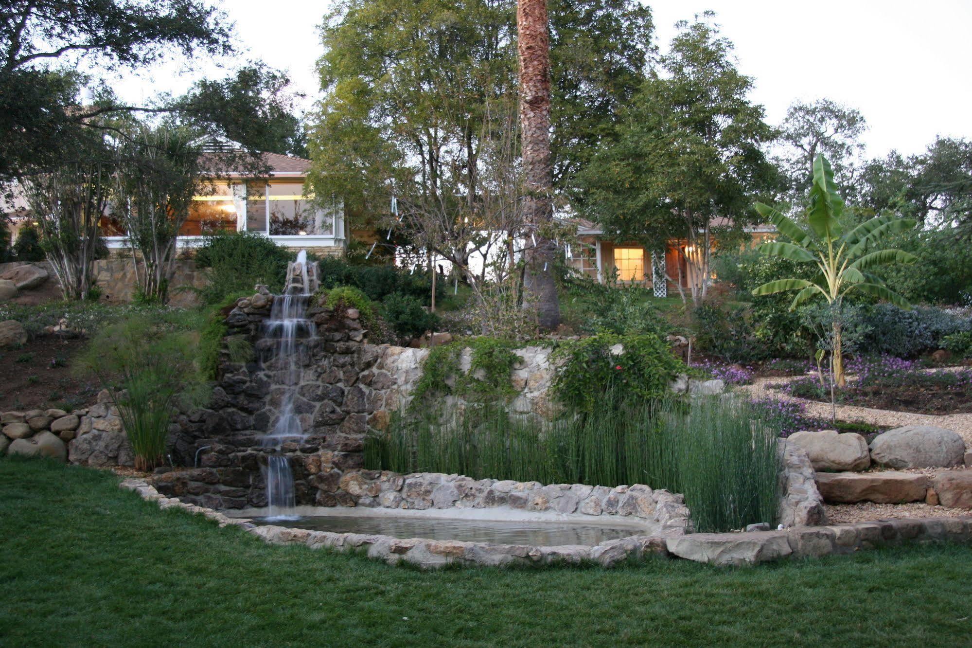 Ojai Retreat & Inn エクステリア 写真